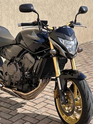HONDA CB 600F HORNET HONDA CB 600F HORNET